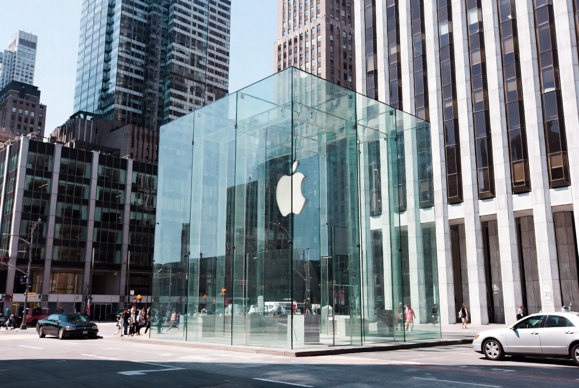 Apple 5th Avenue Flagship & NYC Offices